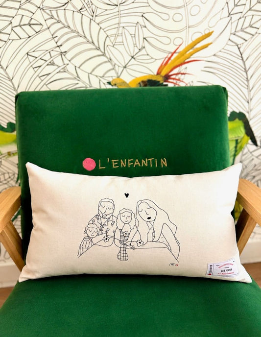 Customisable 40 x 40 cushion